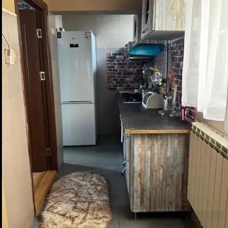 3 Rooms, Apartamento *